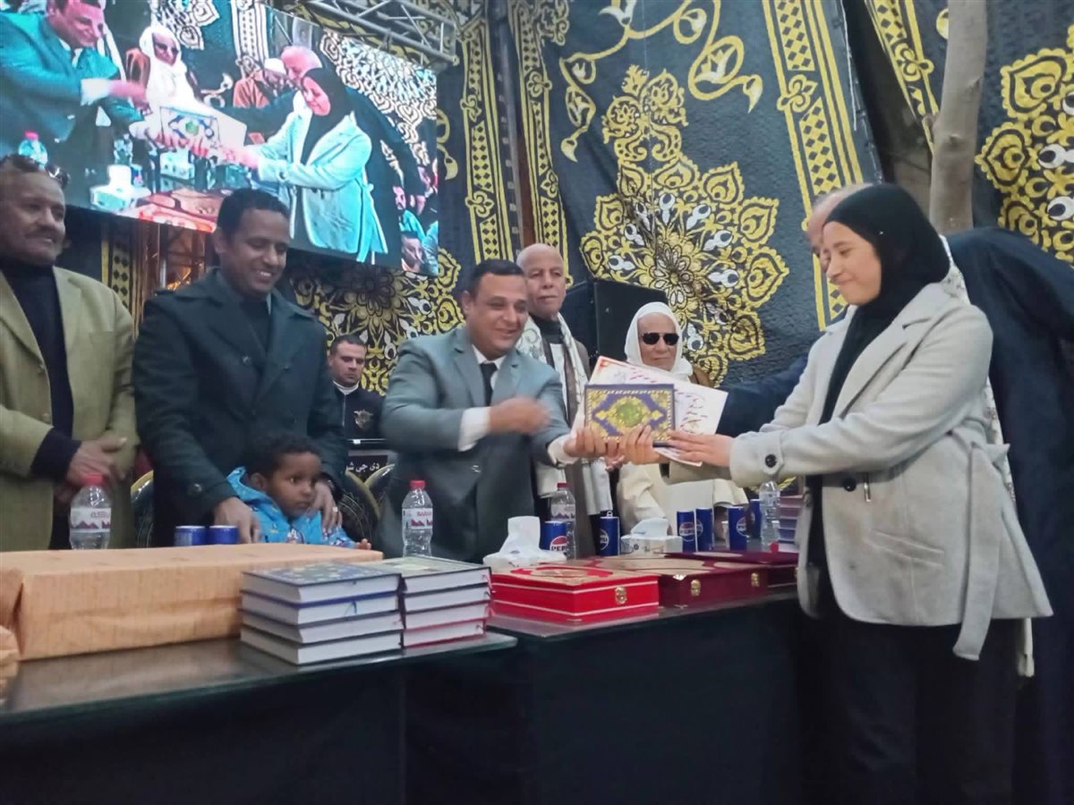 &nbsp;تكريم 2500 من حفظة القرآن الكريم بالبحيرة، فيتو