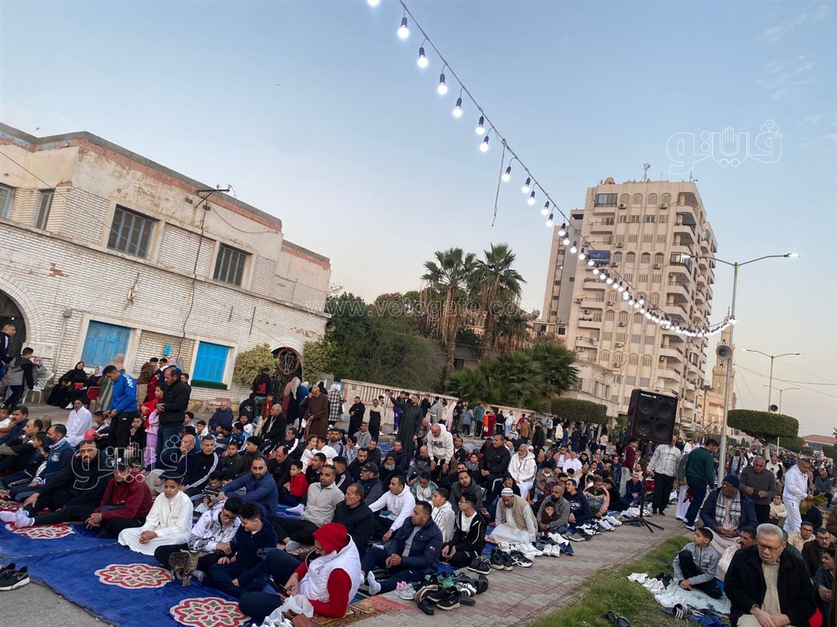 صلاة عيد الفطر المبارك من مسجد بورفؤاد، ڤيتو