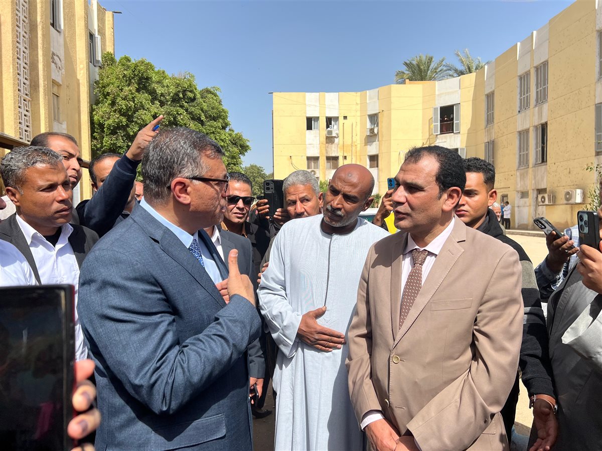 محافظ قنا يتفقد مستشفى الوقف المركزي ويوجه برفع كفاءة الخدمات الصحية &nbsp;&nbsp;