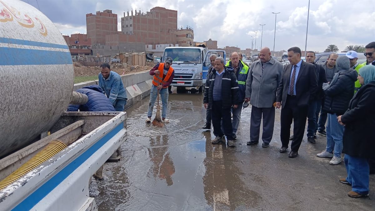 محافظ القليوبية يتابع رفع &nbsp;مياة الامطار، فيتو&nbsp;
