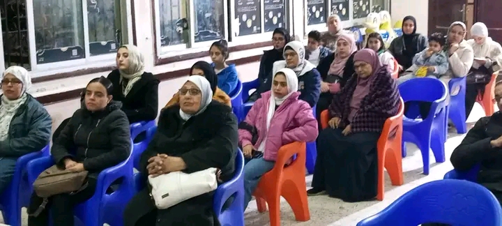 جانب من الندوات،فيتو