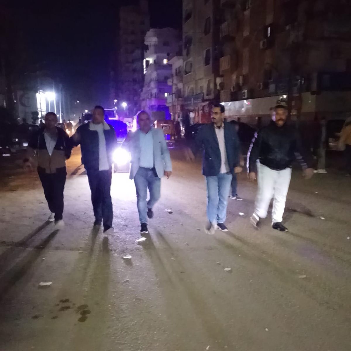 غلق المحال التجارية،فيتو