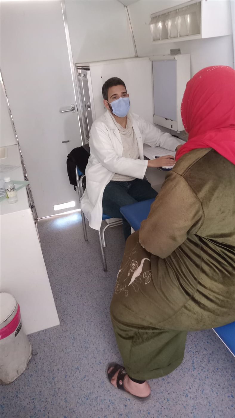 جانب من القافلة،فيتو