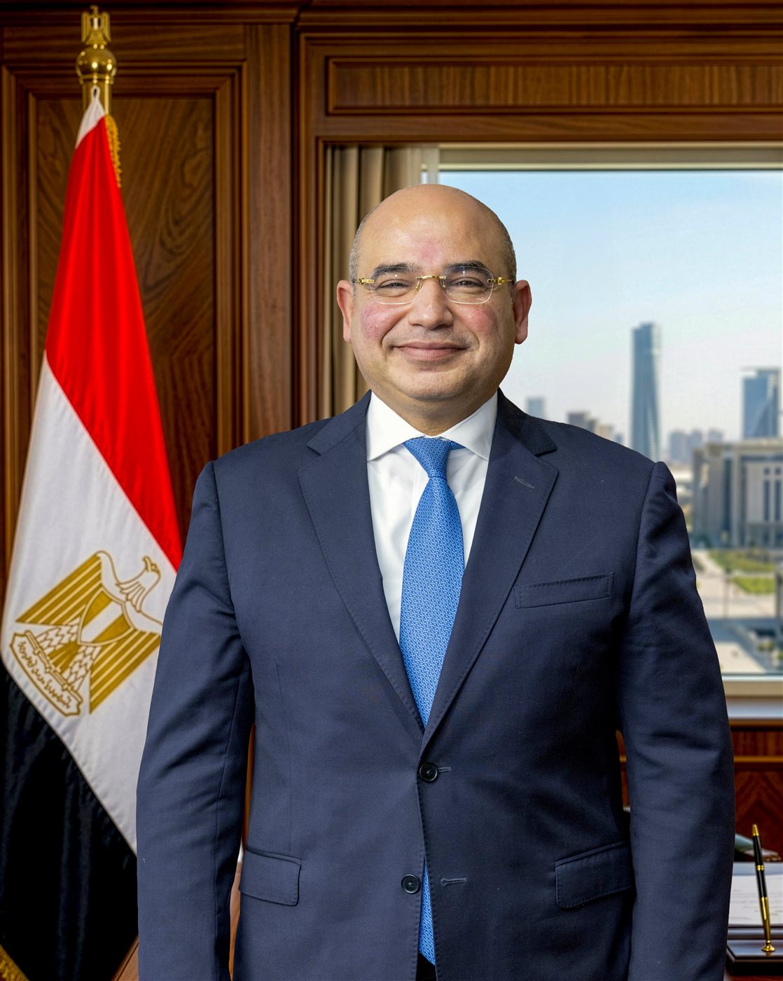 مصطفى فاروق إسماعيل شيخون نائبًا لرئيس الهيئة لشئون الاستثمار والترويج،فيتو
