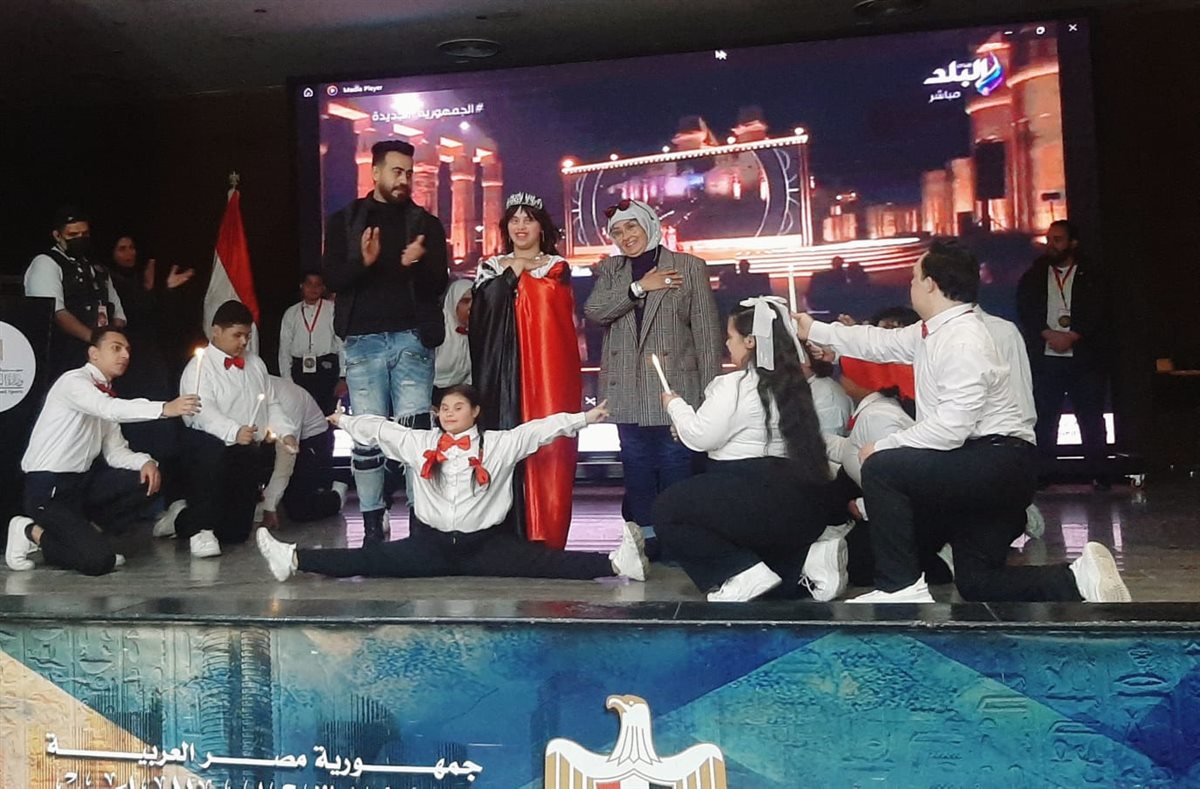 فرقة القلوب البيضاء، فيتو