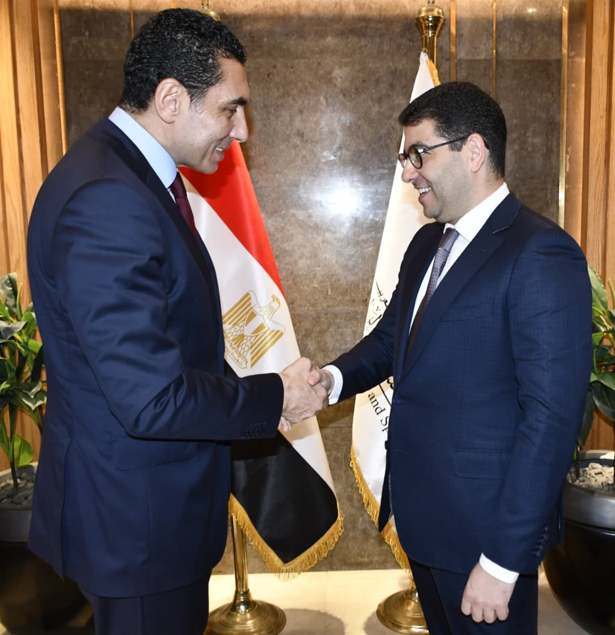 وزير الشباب والرياضة يستقبل نظيره المغربي لبحث تعزيز التعاون المشترك