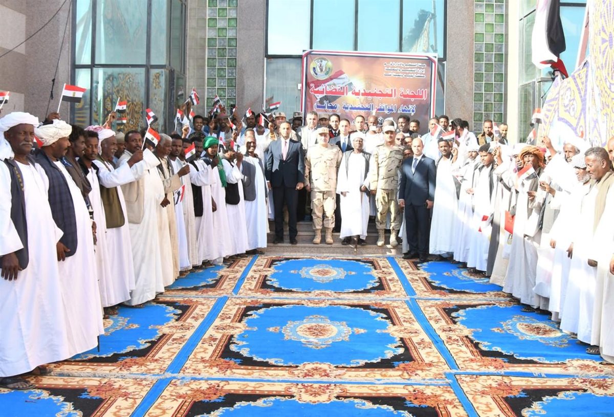 القوات المسلحة تدفع عدد من اللجان لإنهاء المواقف التجنيدية للمواطنين بالمناطق الحدودية