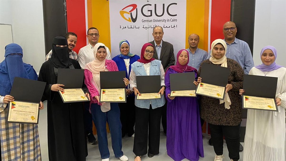اختيار الدكتور صلاح حجازي مدير المكتبة المركزية بالجامعة الالمانية&nbsp;