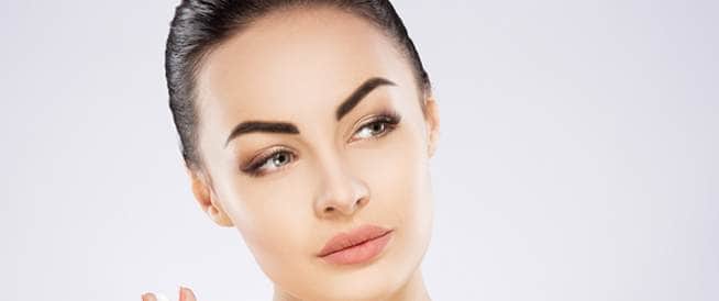 سلوكيات خاطئة تضعف الحواجب&nbsp;