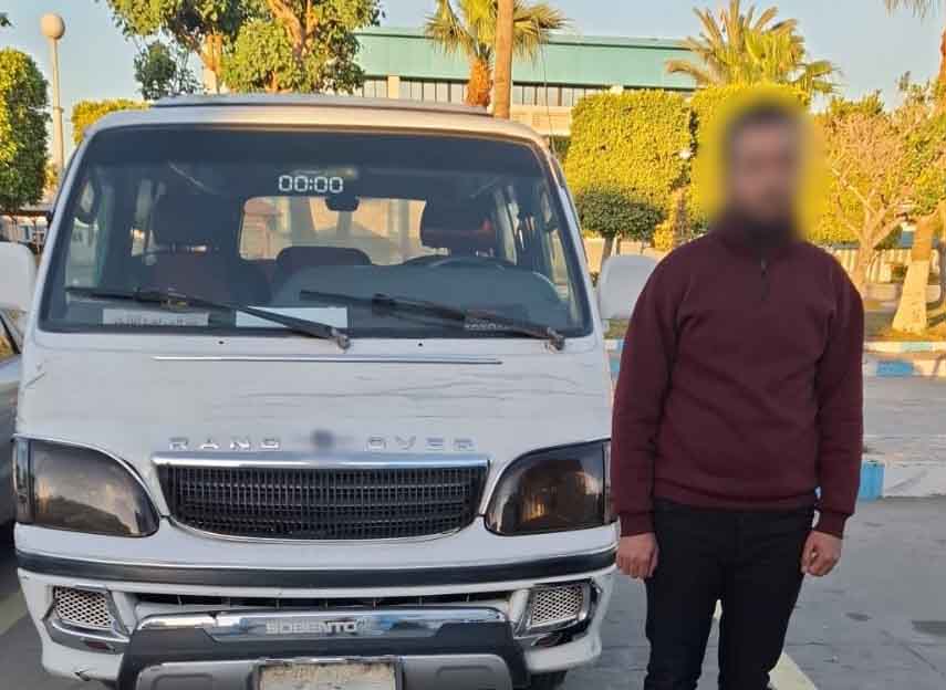 ضبط سائق ميكروباص تعدى على راكب بالإسكندرية بسبب خلاف على الأجرة