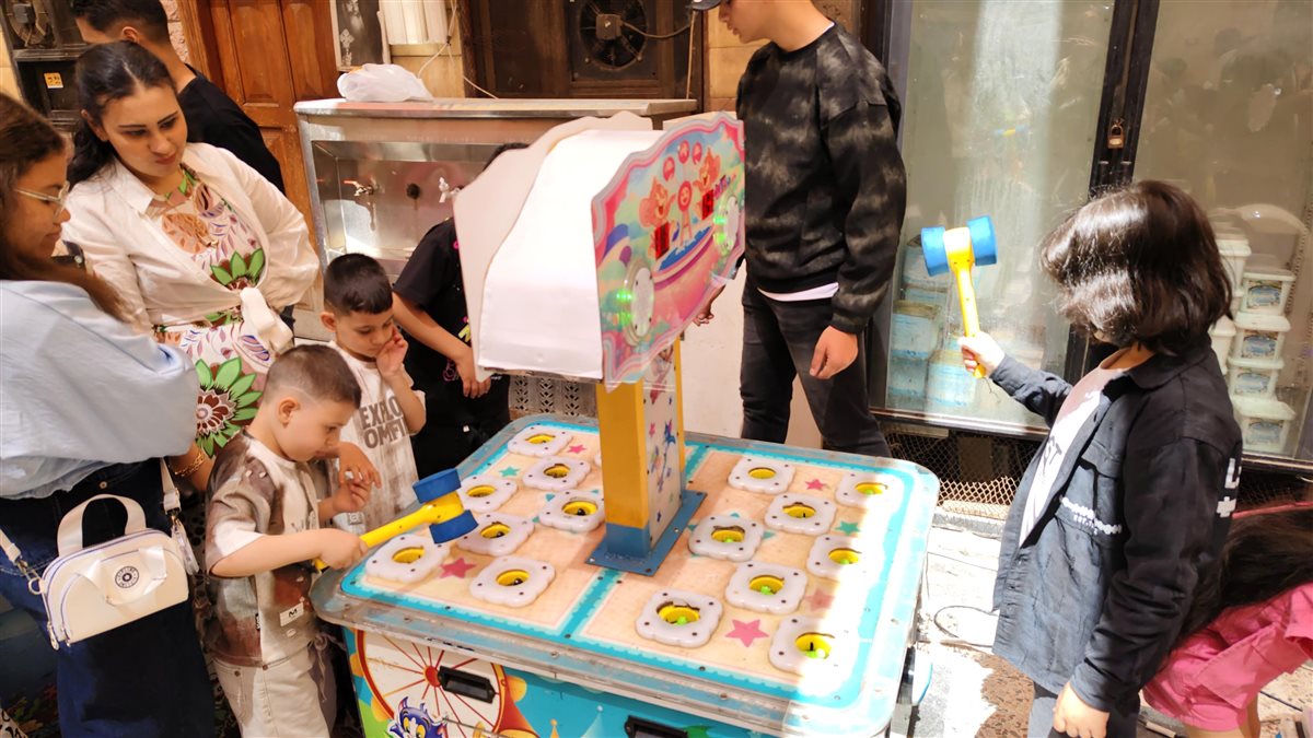 احتفالات كنيسة الأنبا بيشوي بعيد القيامة المجيد، ڤيتو
