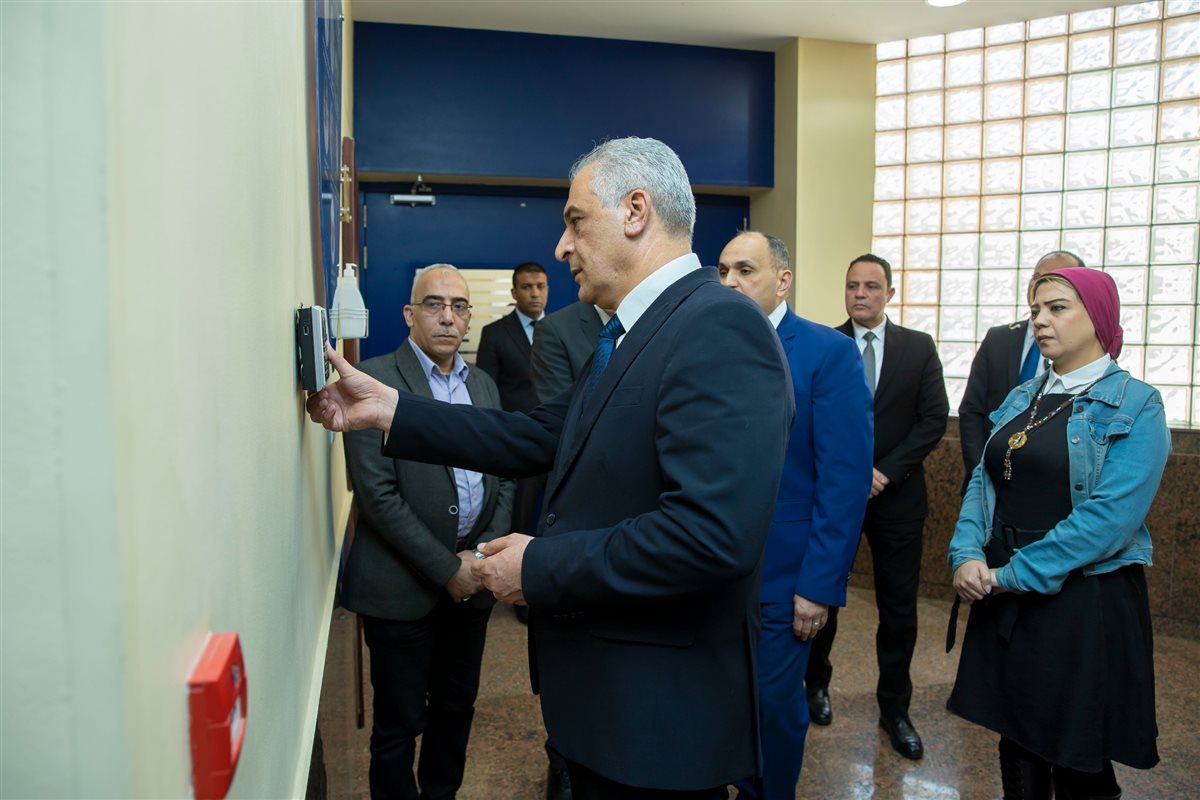 جولة وزير الإنتاج الحربي داخل شركة تويا تكنولوجي المتخصصة فى مجال نظم المعلومات
