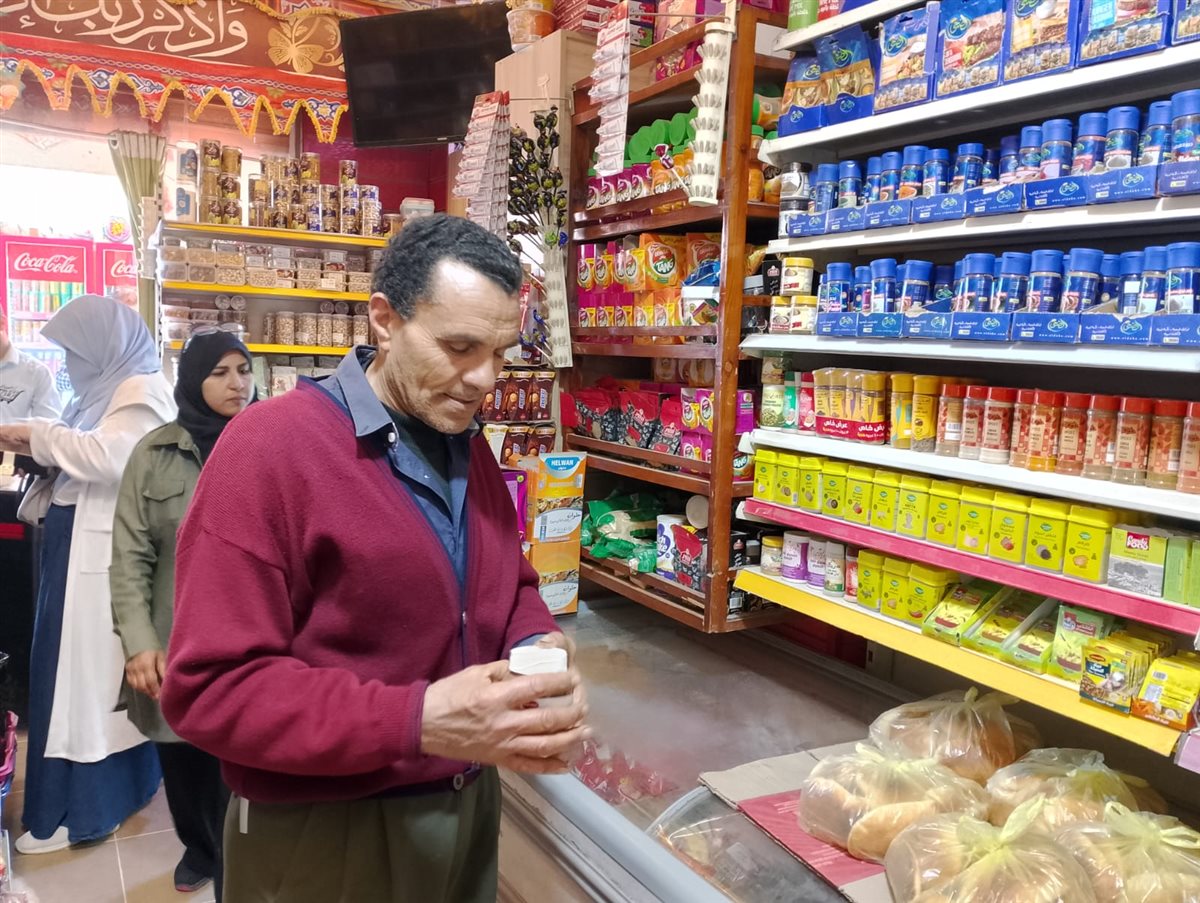 ضبط 70 مخالفة في حملات تموينية بأسواق ومخابز دمياط