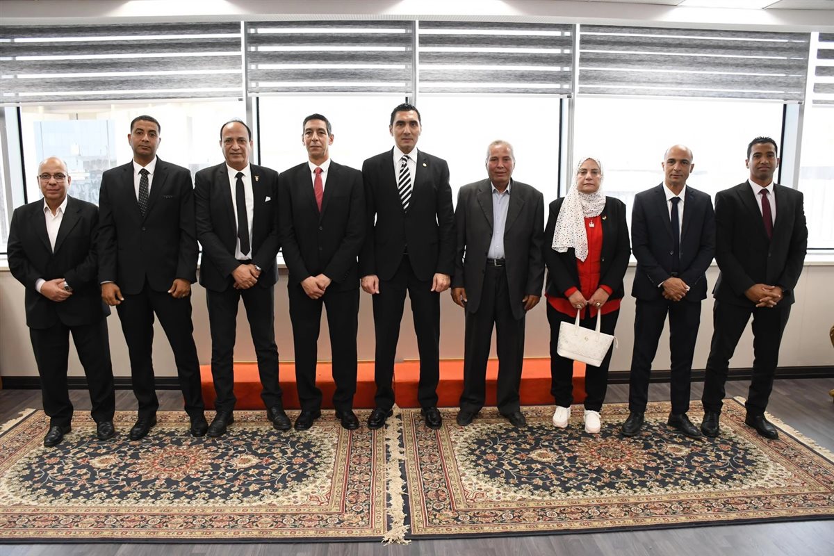 وزير الشباب والرياضة يستقبل مجلس اتحاد ألعاب القوى لبحث تطوير اللعبة واكتشاف المواهب