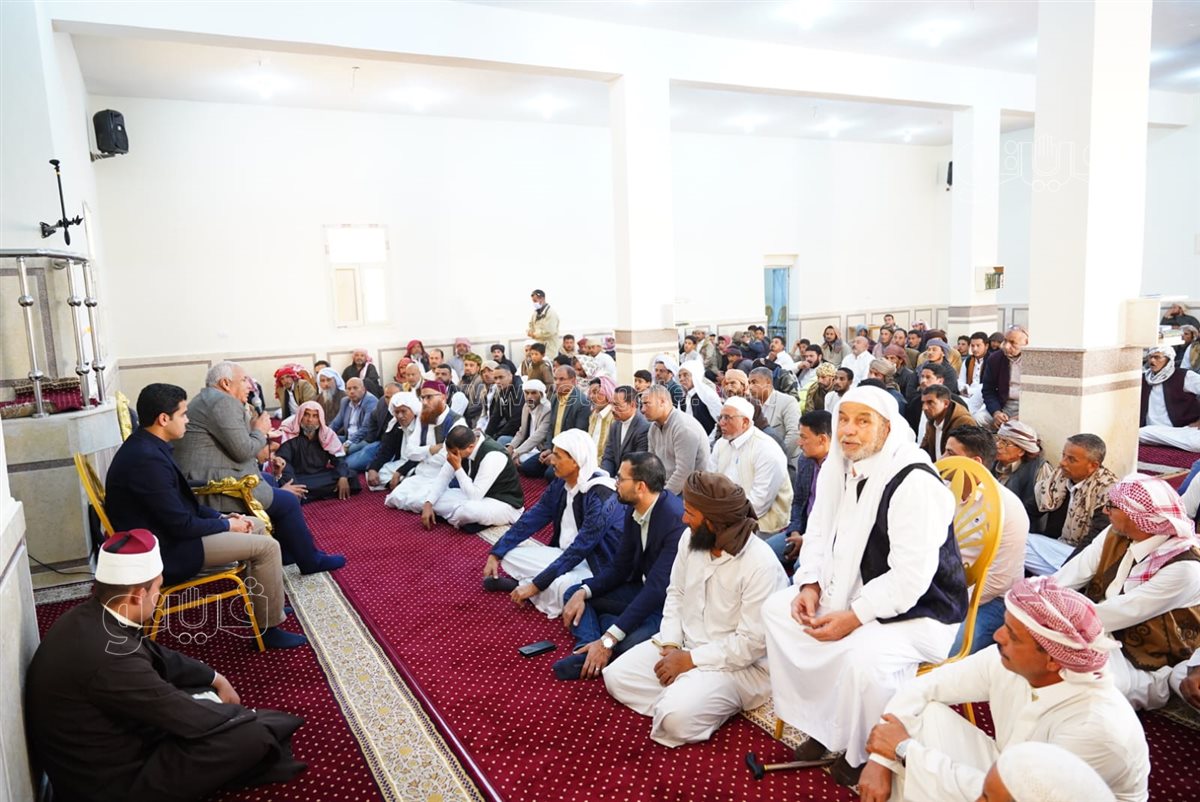 محافظ مطروح بين أهالي أطنوح