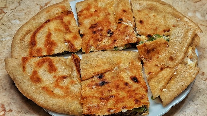 طريقة عمل الحواوشي البيض بالبسطرمة&nbsp;