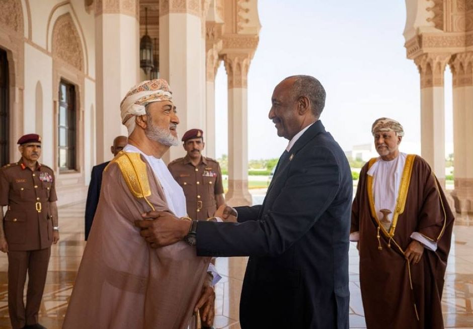 البرهان والسلطان هيثم بن طارق، فيتو