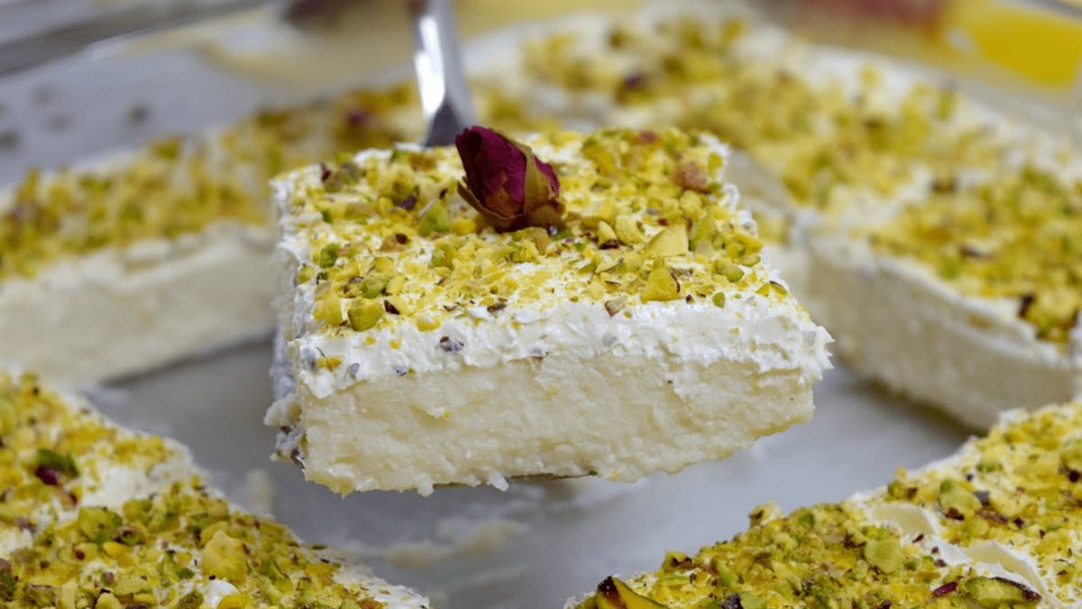 طريقة عمل حلوى ليالى لبنان&nbsp;