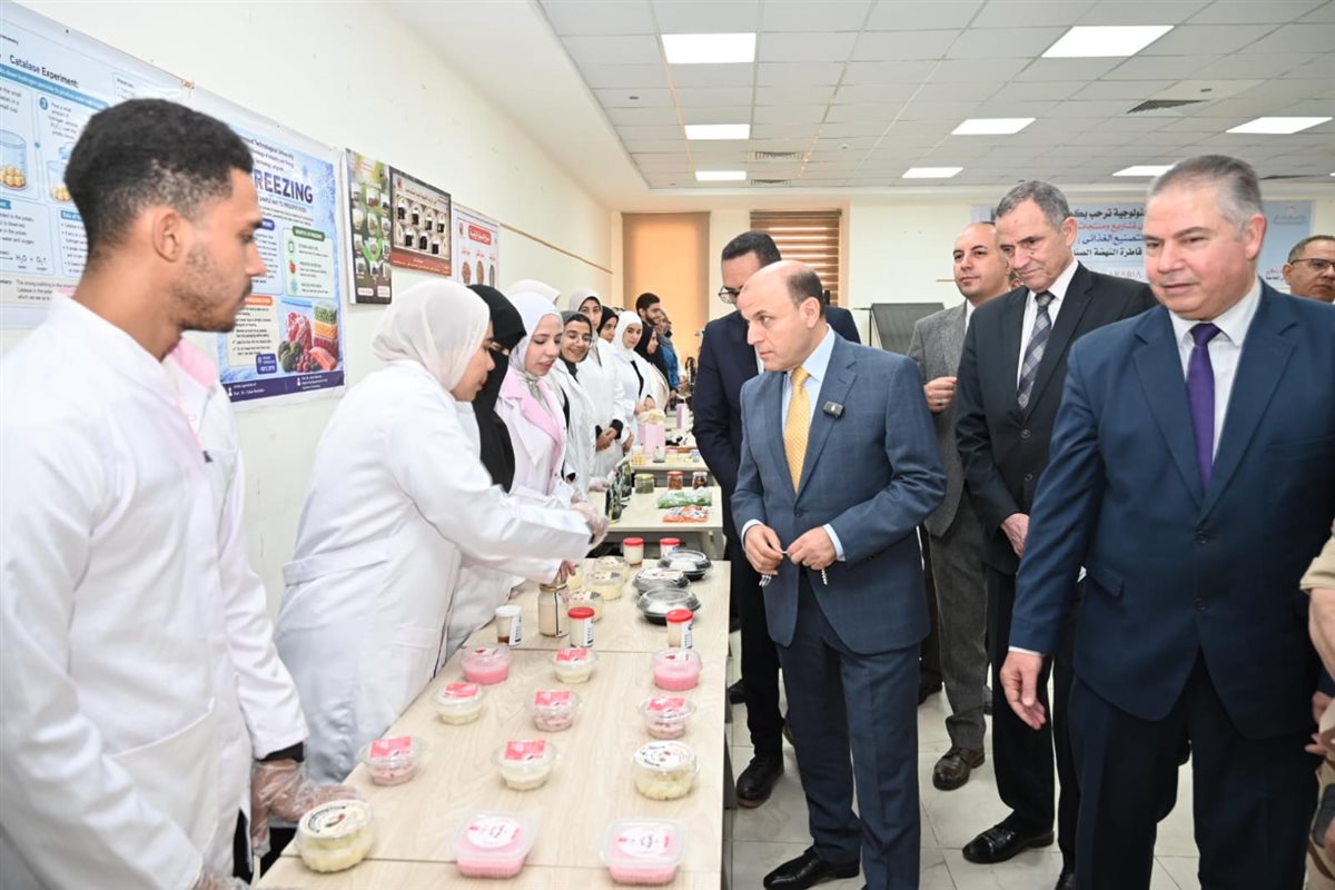 محافظ الغربية يشهد فعاليات الملتقى التوظيفي