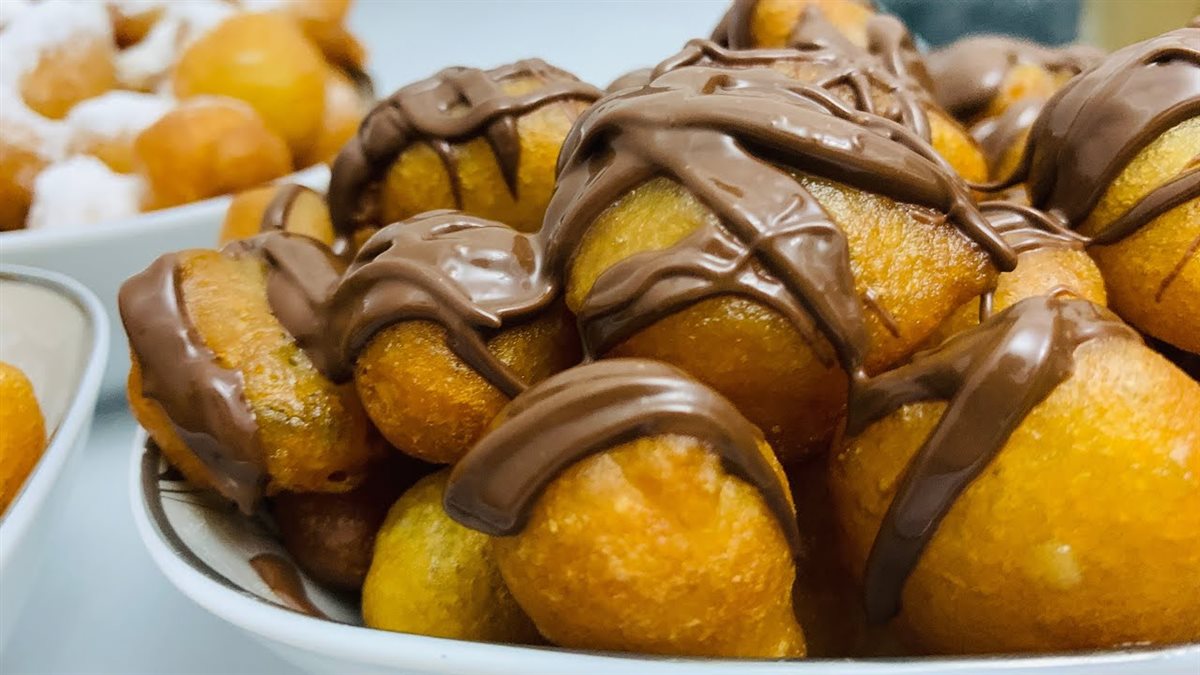 طريقة عمل الزلابية بالنوتيلا&nbsp;