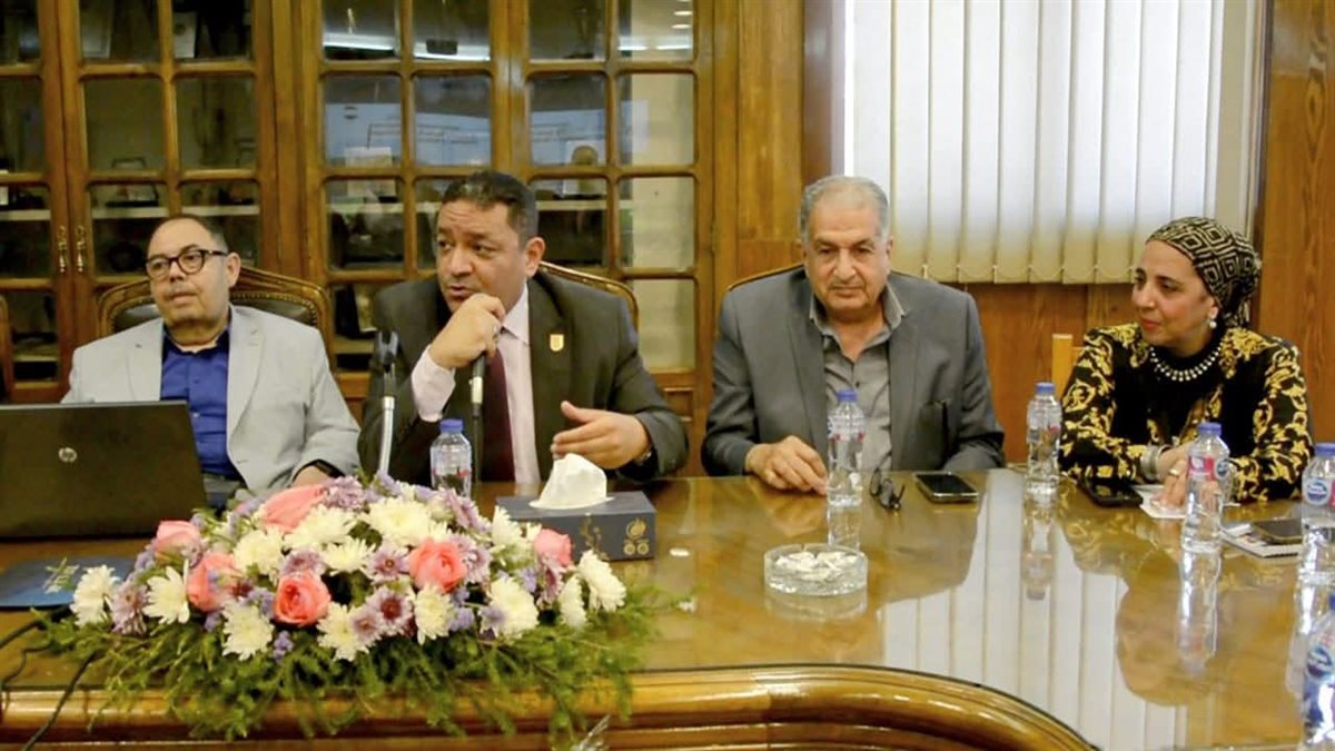 بيطري القاهرة تختتم تدريبًا مكثفًا حول التثبيط المناعي وطرق الوقاية في الدواجن