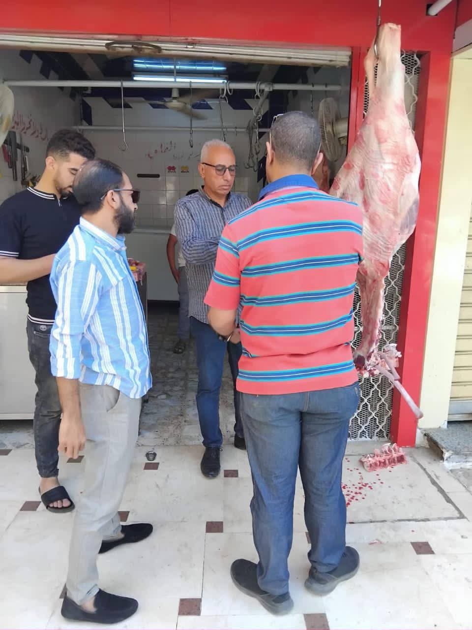 تحرير 244 مخالفة تموينية في حملات مكبرة بالمنيا