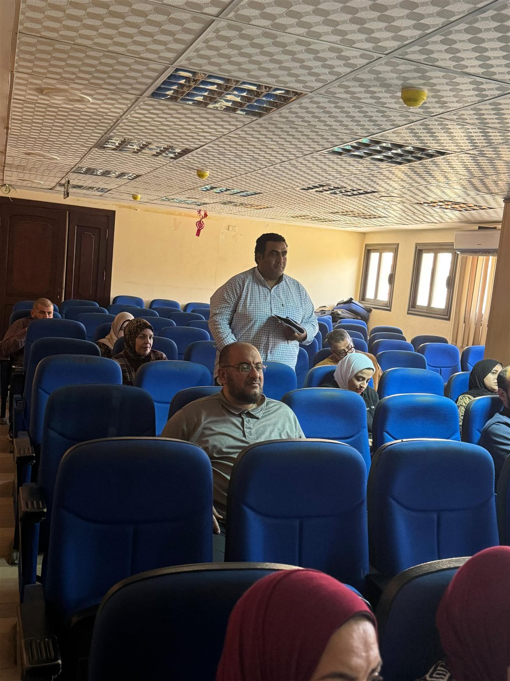 اجتماع وكيل وزارة الصحة بالدقهلية لمتابعة نتائج المرور الجماعي وتطوير المنظومة الصحية، فيتو