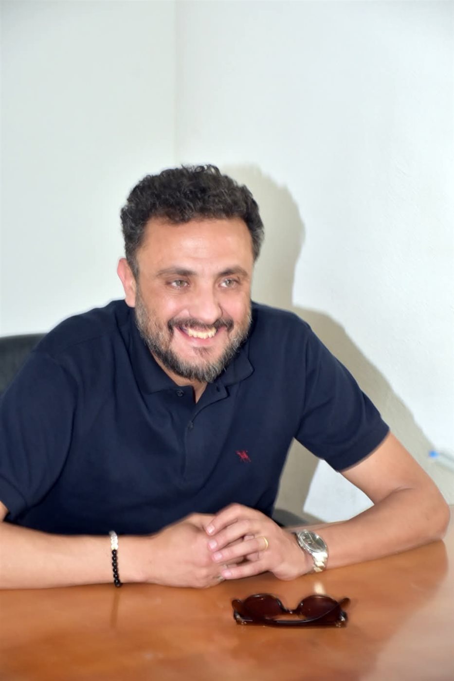 الفنان 