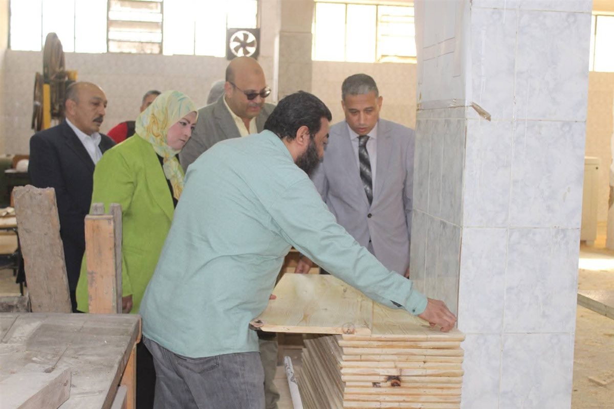 &nbsp;جولة تفقدية داخل مدرسة إمبابة الثانوية الصناعية