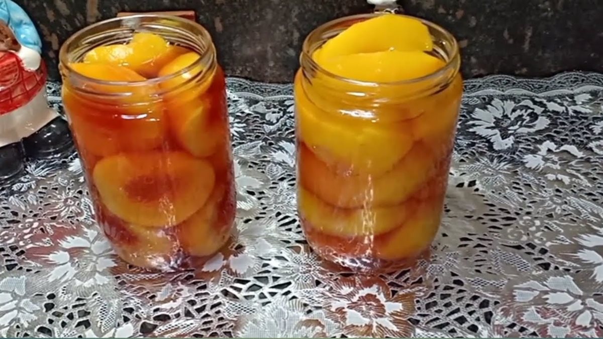 طريقة عمل كمبوت الخوخ&nbsp;
