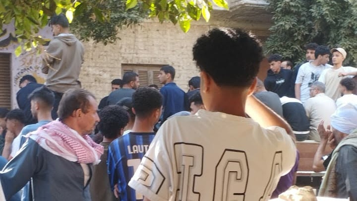 جنازة والد لاعب الزمالك محمد شحاتة بالمنيا، فيتو&nbsp;