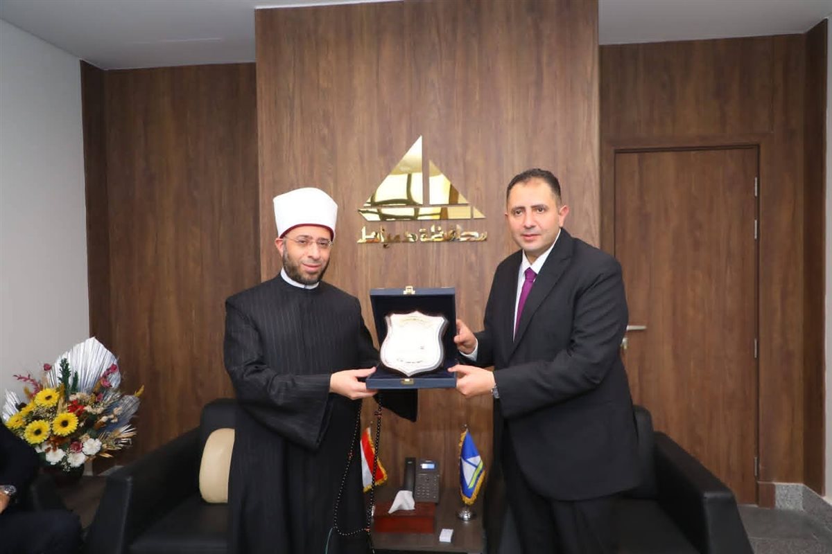 وزير الأوقاف في ضيافة محافظ دمياط