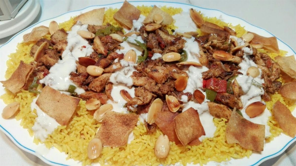 طريقة عمل فتة الشاورما بالفراخ&nbsp;