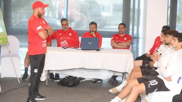 الجهاز الفني لمنتخب الشباب، فيتو