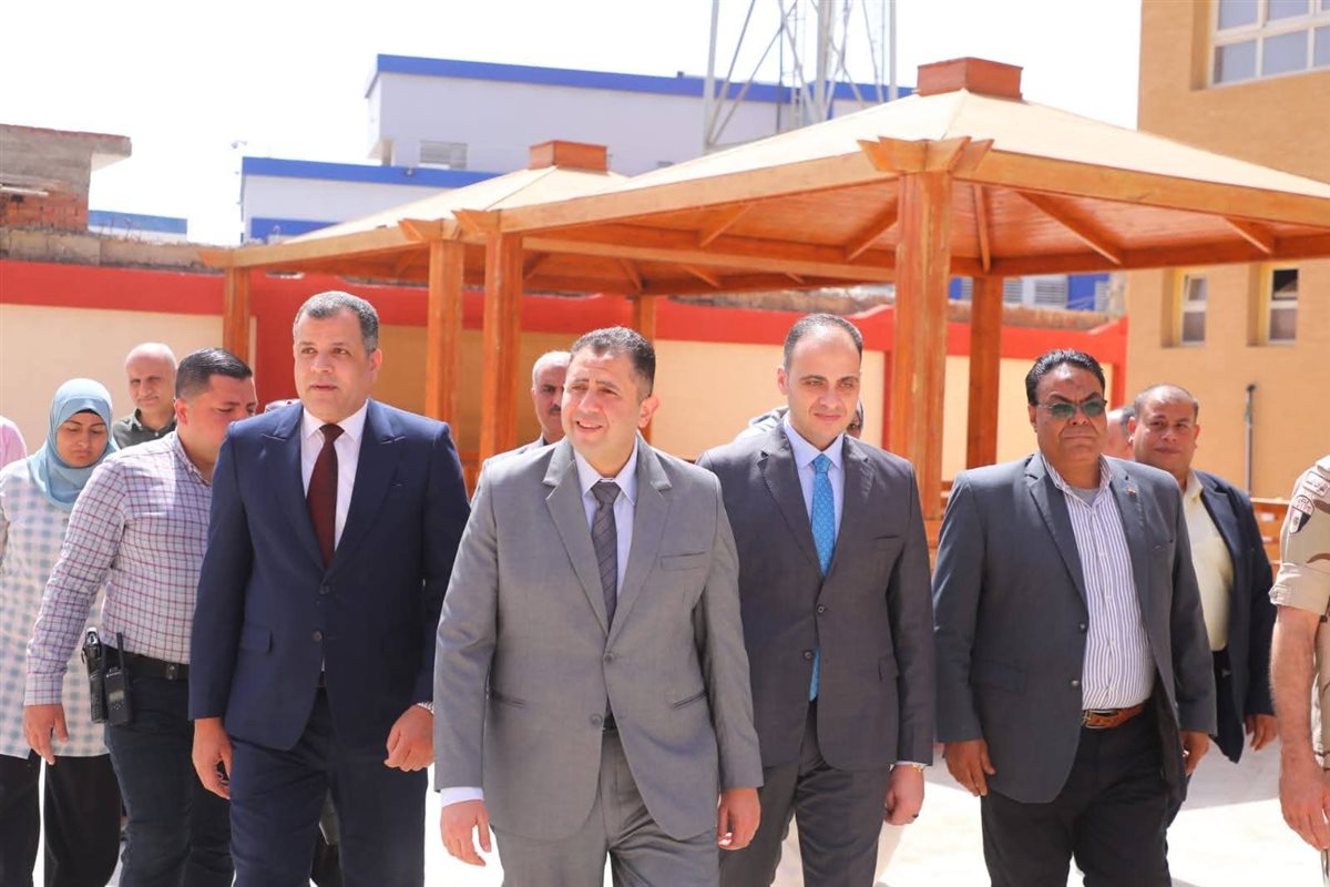 محافظ دمياط يفتتح مدرسة كفر سعد التجارية العسكرية بعد تطويرها