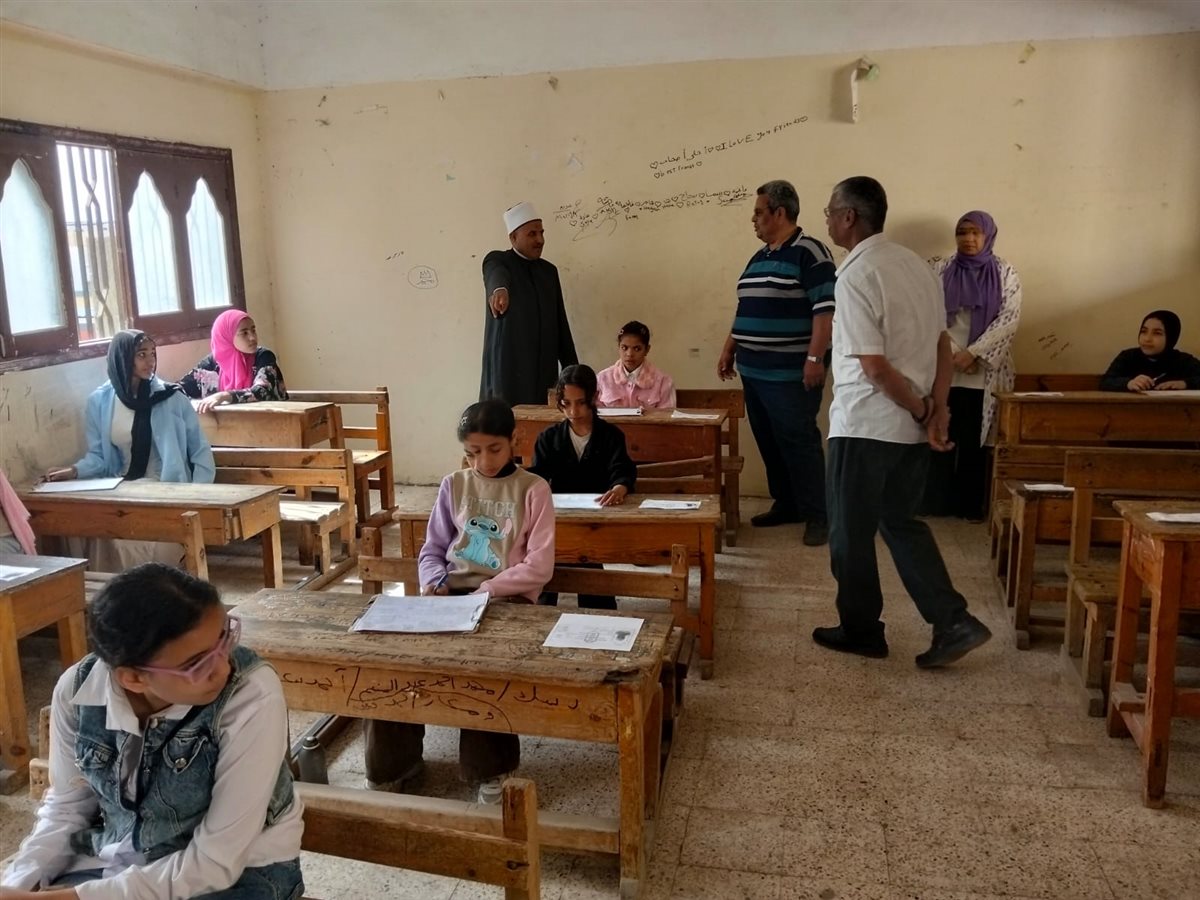 جانب من اللجان، فيتو