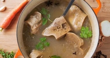 طريقة عمل شوربة عظم البقر&nbsp;