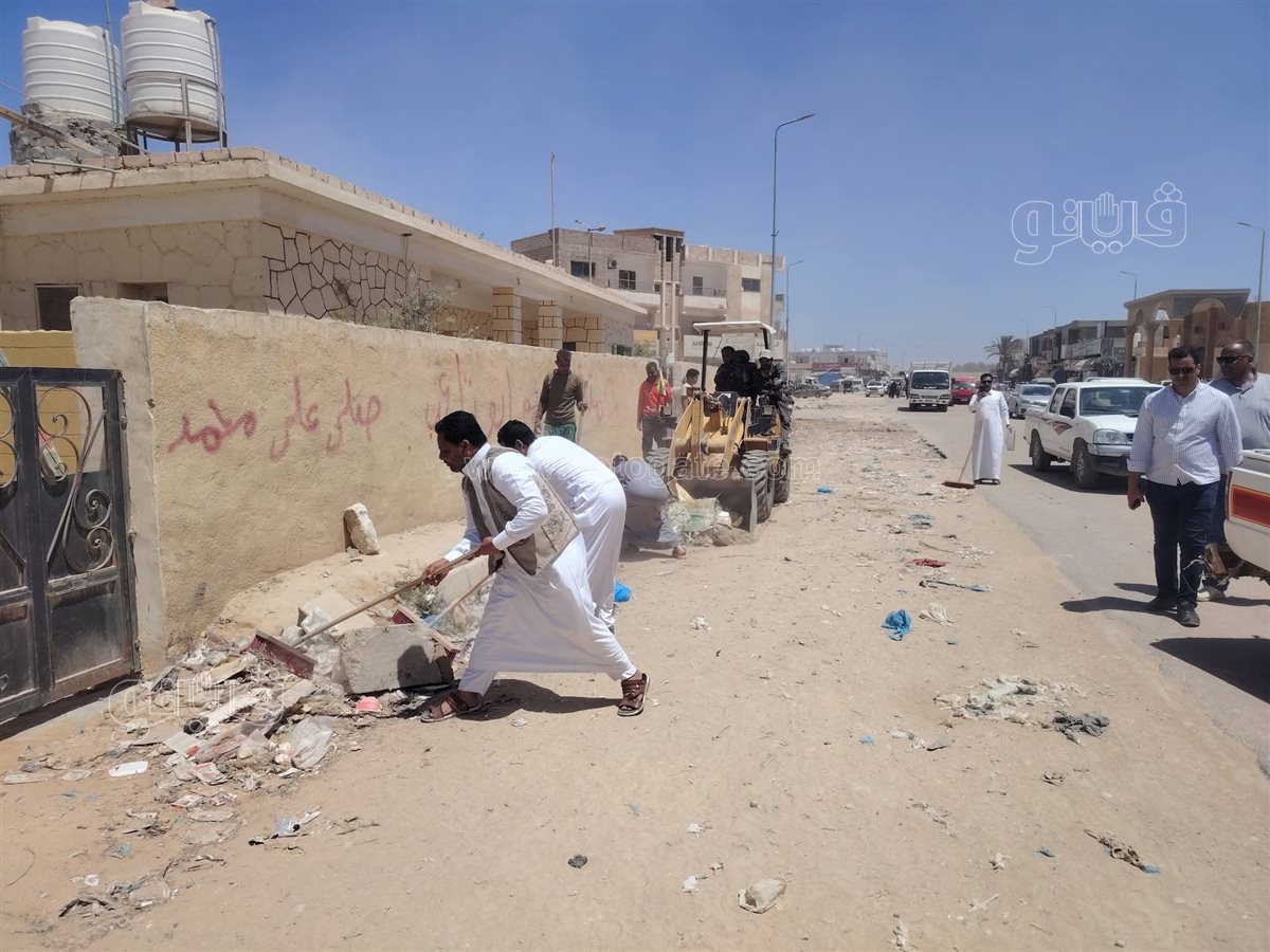 أهالي الضبعة يشاركون في حملة موسعة للنظافة وتحسين المظهر الحضاري