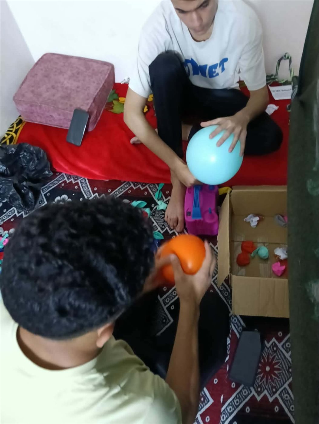 جانب من التجهيزات، فيتو