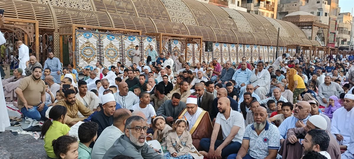 الآلاف يؤدون&nbsp;صلاة عيد الأضحى بساحات ومساجد سوهاج، فيتو&nbsp;