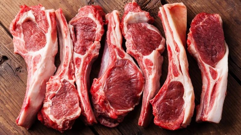 هل رائحة اللحم الضانى مرتبطة بكثرة دهونها&nbsp;
