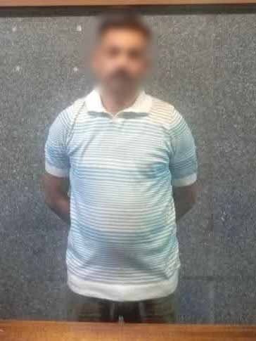 ضبط عاطل لفرضه رسومًا على قائدي السيارات واستيلائه على مفتاح سيارة بالمطرية