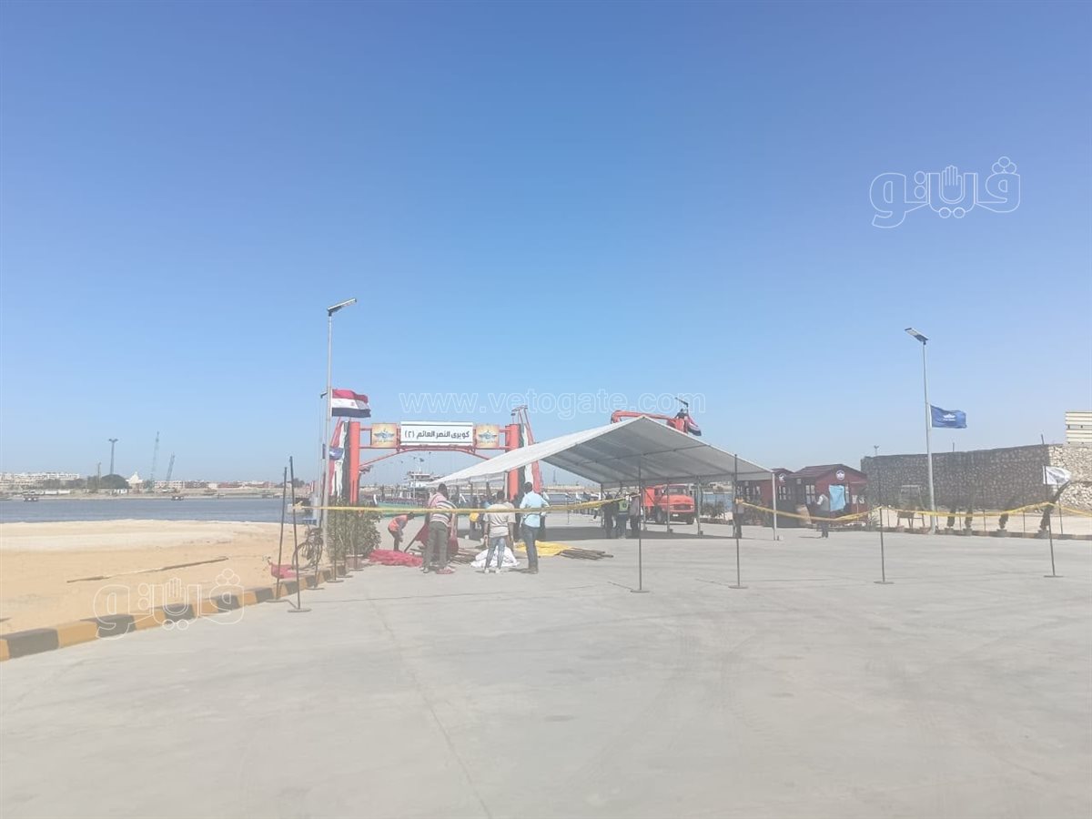 &nbsp;اللمسات الأخيرة قبل افتتاح كوبري النصر العائم 2 لربط بورسعيد وبورفؤاد