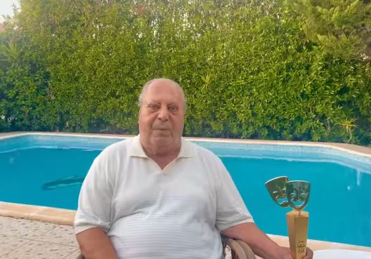 أسامة عباس، فيتو&nbsp;