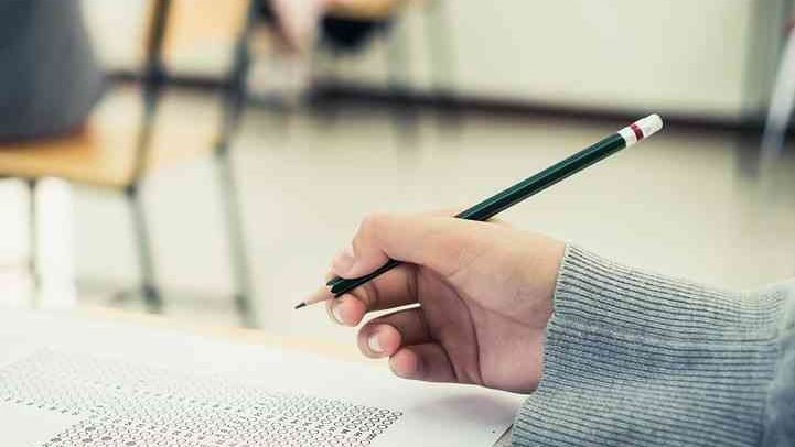 25 دعاء لتسهيل الامتحانات والتوفيق للإجابة