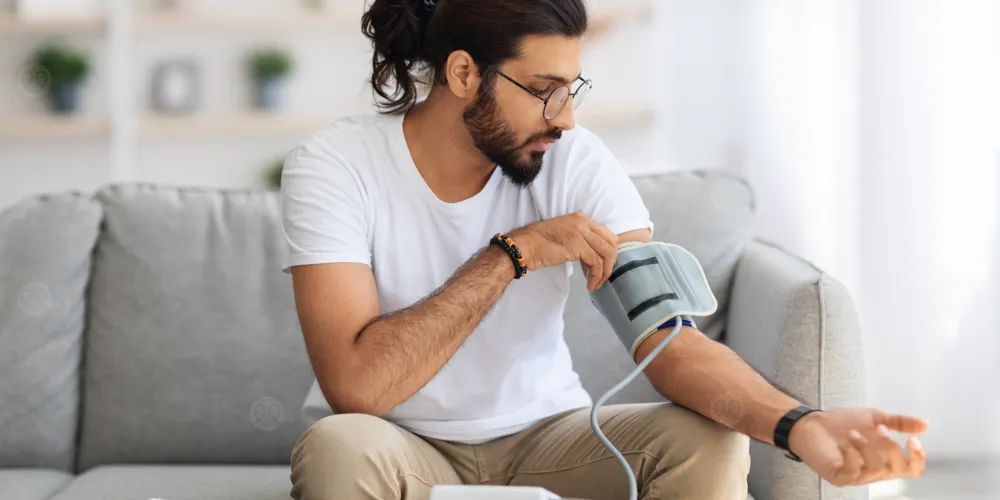 أعراض وأسباب ارتفاع ضغط الدم التوترى&nbsp;