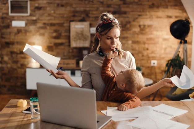 تنظيم وقتك بين العمل والبيت
