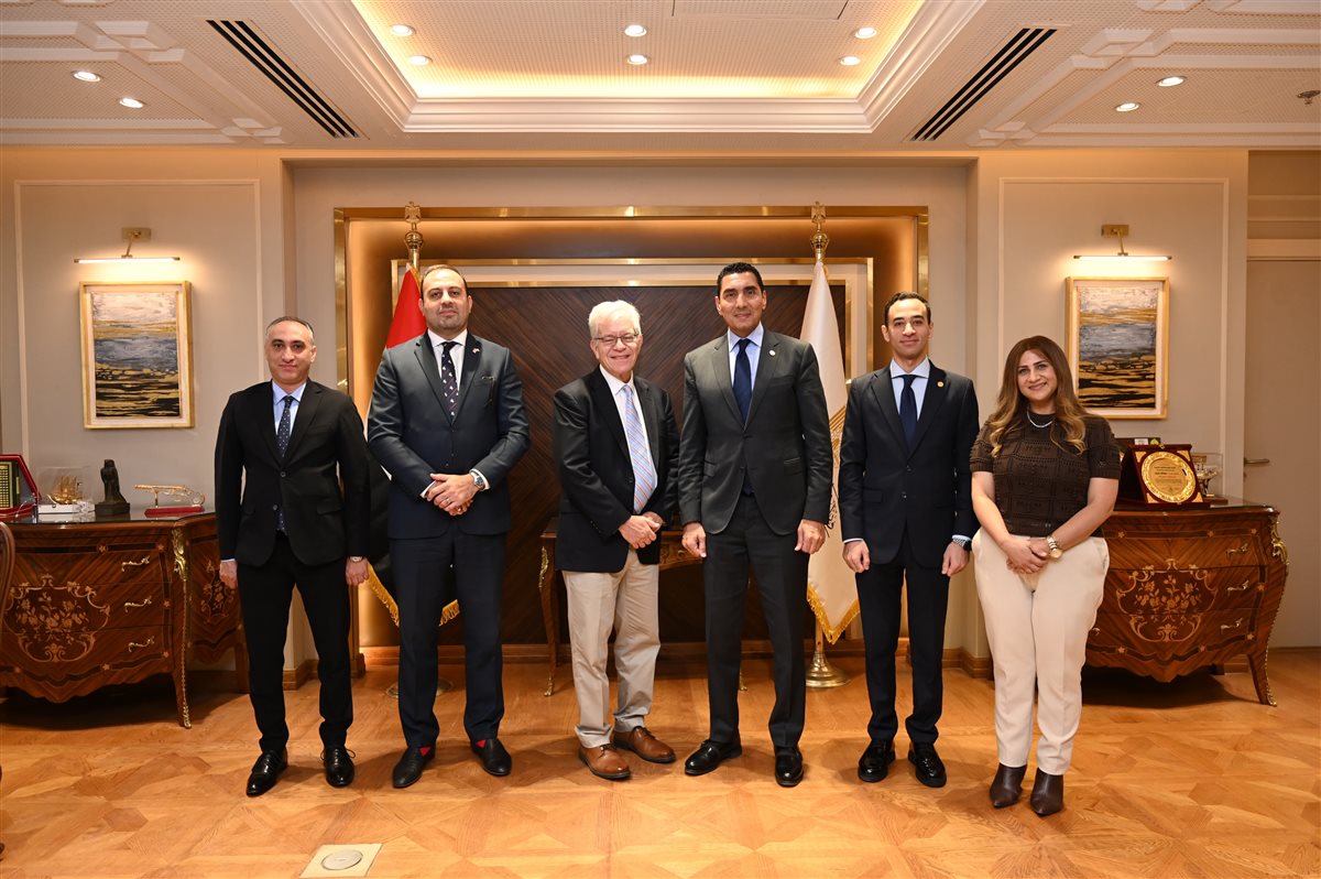 لقاء جوهر نبيل مع السفير الأمريكي&nbsp;