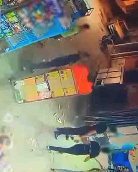 الداخلية تكشف حقيقة فيديو التلويح بسلاح أبيض في الإسكندرية وتضبط طرفي المشاجرة، فيتو