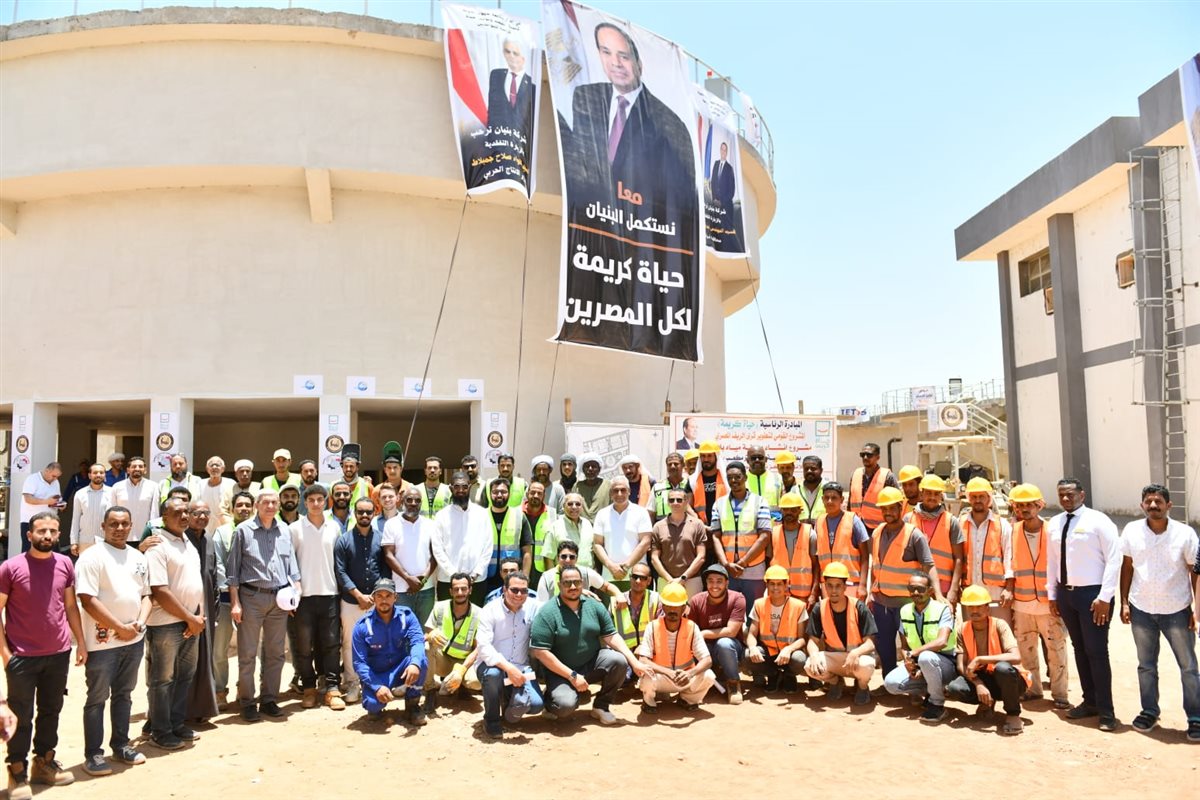 وزير الدولة للإنتاج الحربي يتابع تنفيذ مشروعات مبادرة